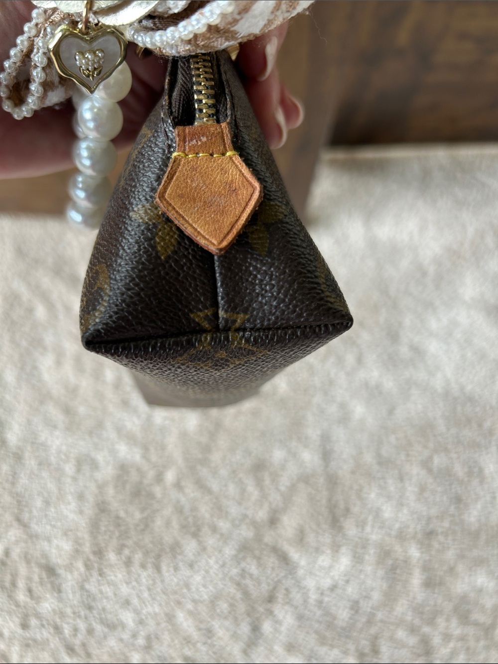 Louis Vuitton Monogram Mini Pochette with Pearl Flower Charm - Picture 4 of 16